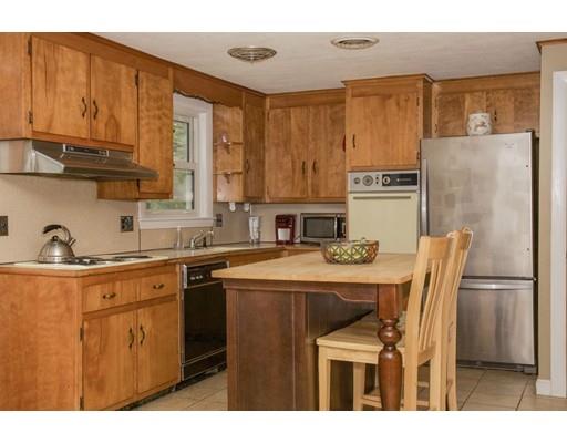 141 Colwell Dr, Dedham, MA 02026 photo 6