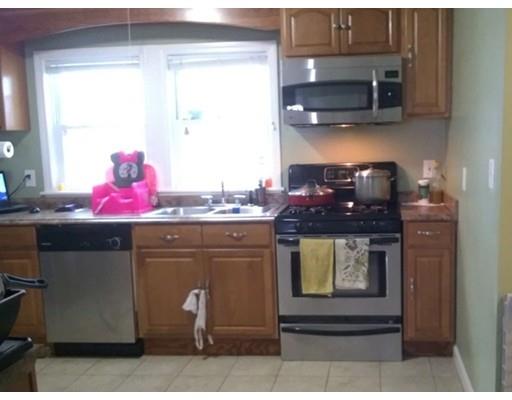 17 Arlington St, Everett, MA 02149 photo 3