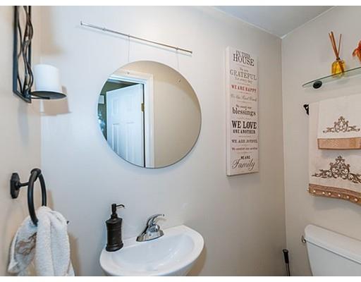 8 Grace Rd, Danvers, MA 01923 photo 12