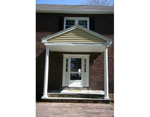 1 Fox Run, Dover, MA 02030 photo 3