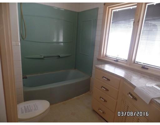 4 Meadow Ln, Worcester, MA 01602 photo 10