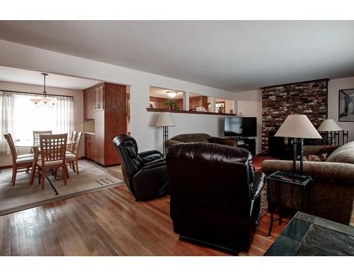 21 Berkeley Rd, Framingham, MA 01701 photo 5