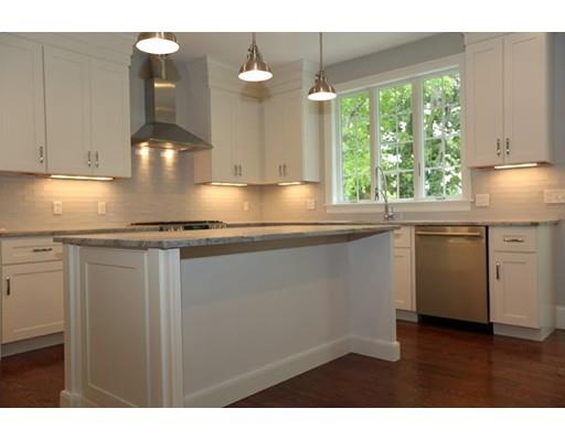 22 Hazel Ln, Needham, MA 02494 photo 9