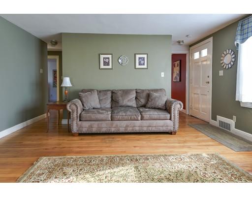 54 Elda Rd, Framingham, MA 01701 photo 3
