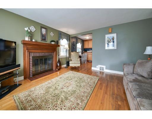54 Elda Rd, Framingham, MA 01701 photo 2