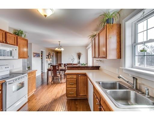 25 Ragina Ave, Webster, MA 01570 photo 8