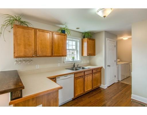 25 Ragina Ave, Webster, MA 01570 photo 9