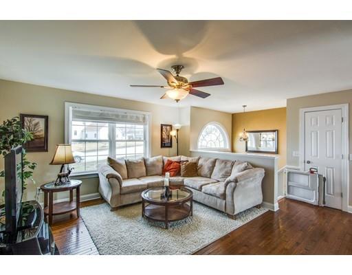 25 Ragina Ave, Webster, MA 01570 photo 3