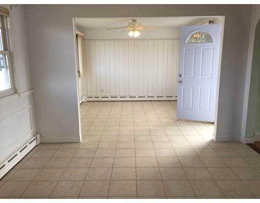 75 Randall St, Worcester, MA 01606 photo 6