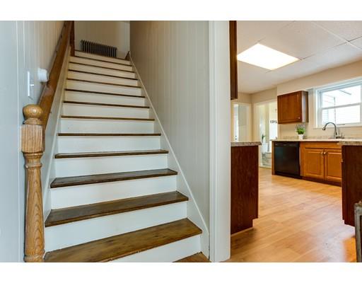 21 Chilmark St, Worcester, MA 01604 photo 13