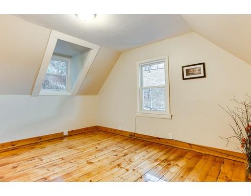 21 Chilmark St, Worcester, MA 01604 photo 16