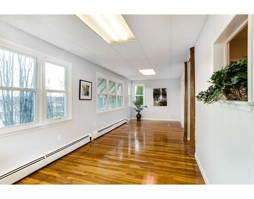 21 Chilmark St, Worcester, MA 01604 photo 3