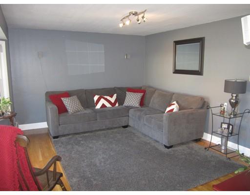 11 Brookside Dr, Holden, MA 01520 photo 3