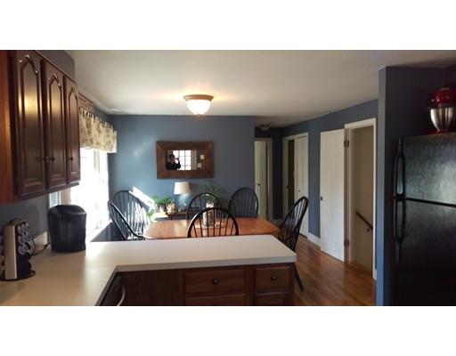 11 Brookside Dr, Holden, MA 01520 photo 8