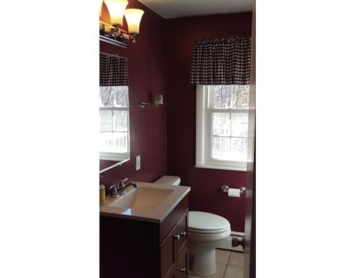 11 Brookside Dr, Holden, MA 01520 photo 14