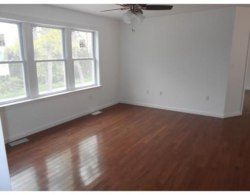 22 Mill Rd, Dudley, MA 01571 photo 8