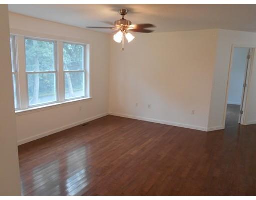 22 Mill Rd, Dudley, MA 01571 photo 9