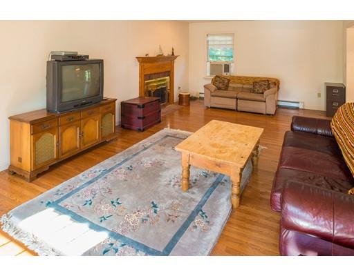 42 Ocean Ave, Marblehead, MA 01945 photo 4