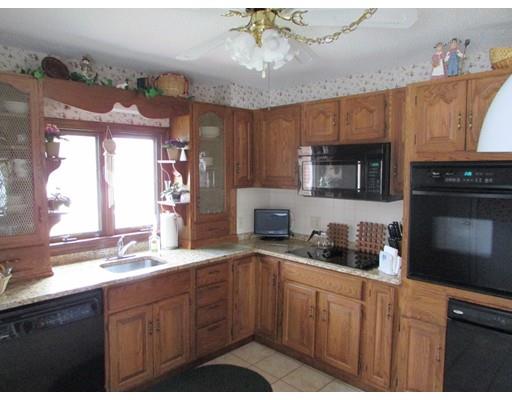 249 Bowles Park, Springfield, MA 01104 photo 10