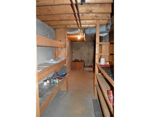 35 Villa Ln, Chicopee, MA 01013 photo 24