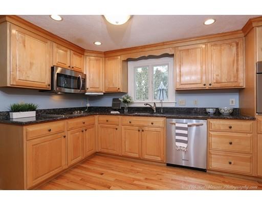 5 Rogers Brk E, Andover, MA 01810 photo 3