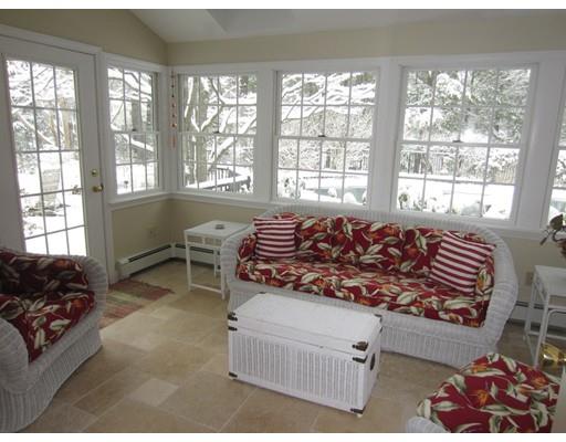 3 Phillips Ln, Dover, MA 02030 photo 10