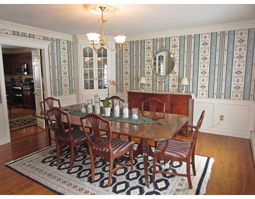 3 Phillips Ln, Dover, MA 02030 photo 5