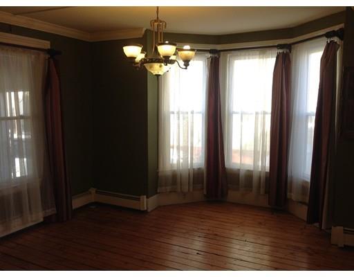31 Spring St, West Springfield, MA 01089 photo 8