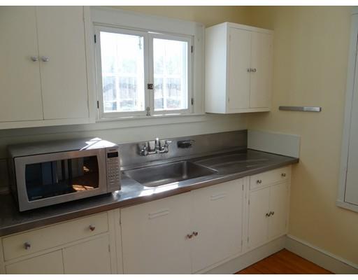 7 Leverett St, Gloucester, MA 01930 photo 9