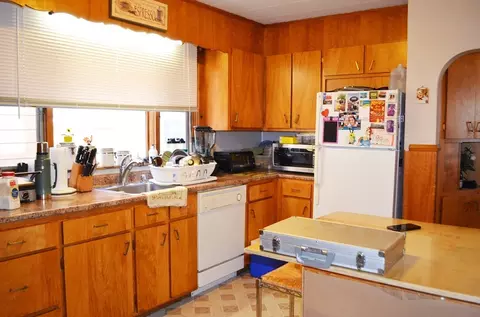 184 Bucknam St, Everett, MA 02149 photo 5