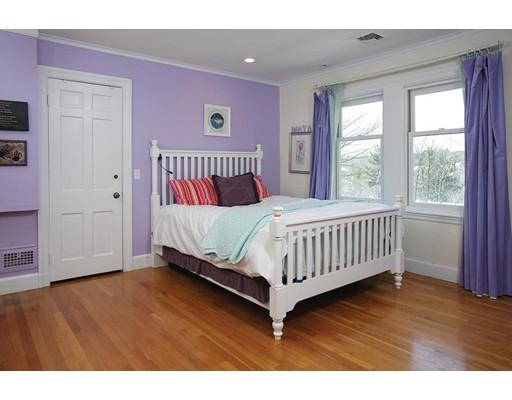 59 Baxter Rd, Brookline, MA 02445 photo 9