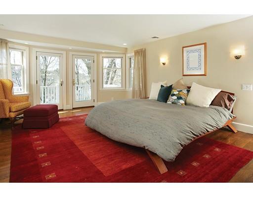 59 Baxter Rd, Brookline, MA 02445 photo 8