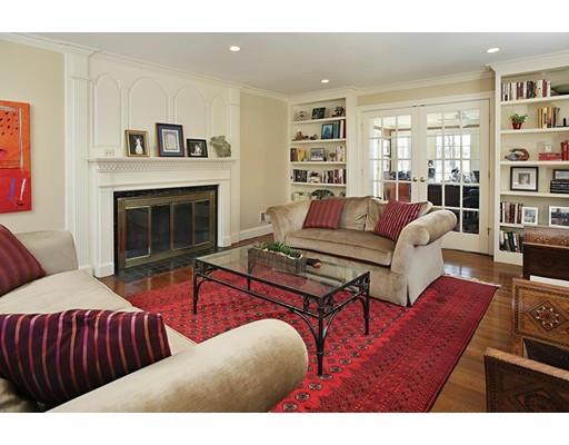 59 Baxter Rd, Brookline, MA 02445 photo 3
