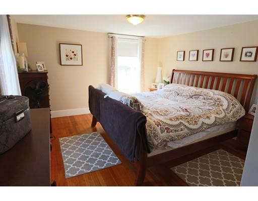 39 West St, Marblehead, MA 01945 photo 6