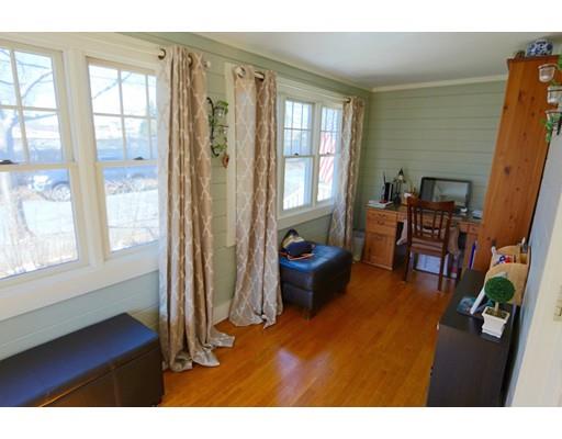 39 West St, Marblehead, MA 01945 photo 5