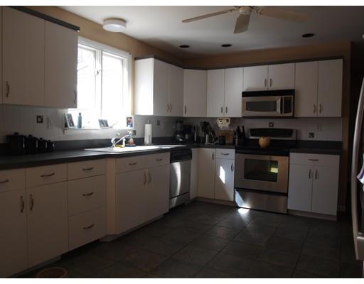 2 Bow Dr, Acushnet, MA 02743 photo 5