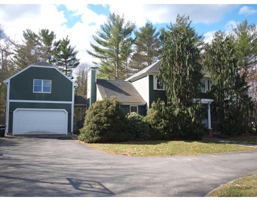2 Bow Dr, Acushnet, MA 02743 photo 1