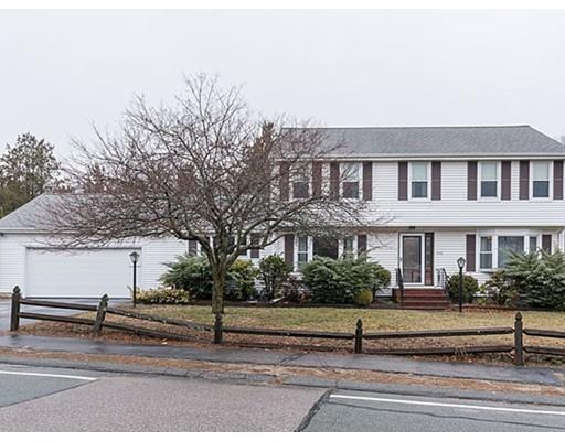 256 Vincent Rd, Dedham, MA 02026 photo 1