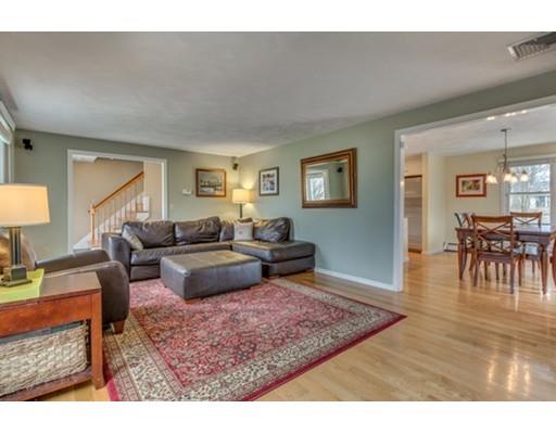 5 Bugli Ln, Wakefield, MA 01880 photo 7