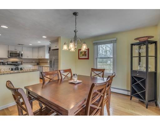 5 Bugli Ln, Wakefield, MA 01880 photo 8