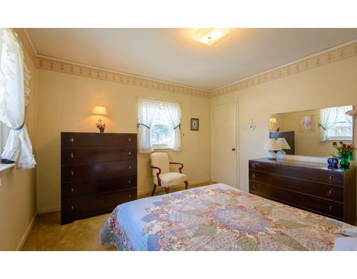 4 Bartlett Rd, Danvers, MA 01923 photo 17