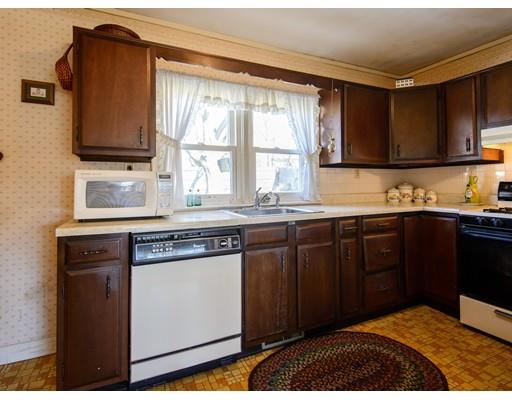 4 Bartlett Rd, Danvers, MA 01923 photo 4