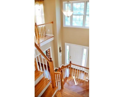 21 Equestrian Ave, Mashpee, MA 02649 photo 2