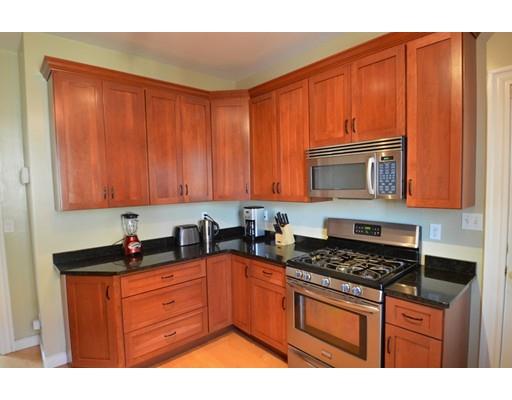 67 Avery St, Dedham, MA 02026 photo 4