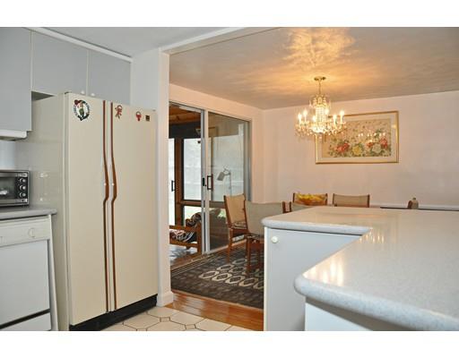 27 Nancy Rd, Milton, MA 02186 photo 6