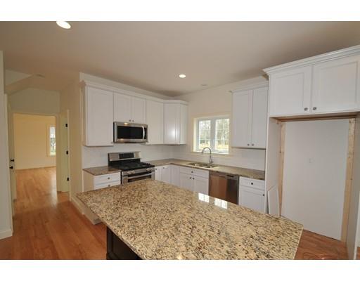 20 Spring Valley Rd, Natick, MA 01760 photo 4