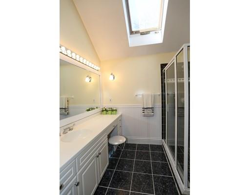 20 Alder Brook Ln, Needham, MA 02492 photo 11