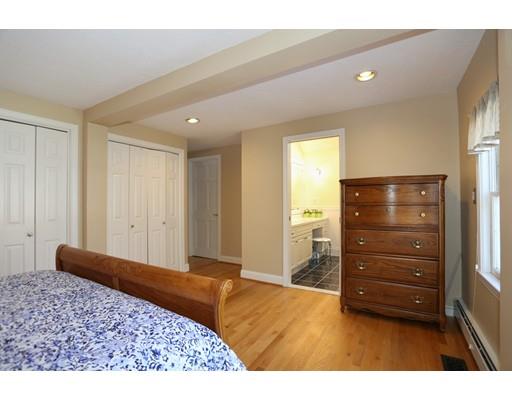 20 Alder Brook Ln, Needham, MA 02492 photo 9