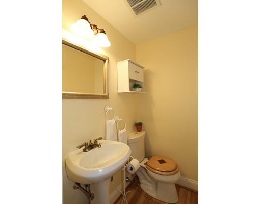 20 Alder Brook Ln, Needham, MA 02492 photo 15