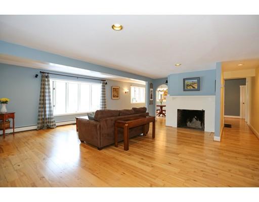 20 Alder Brook Ln, Needham, MA 02492 photo 2